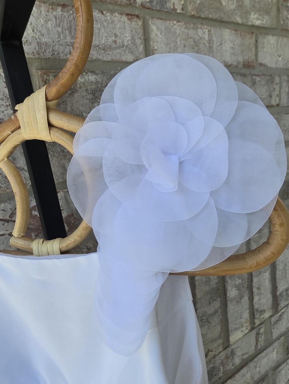 David's Bridal Flower Girl Dress In Size 4 - Picture 4 of 9